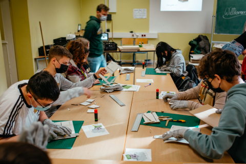 Schüler*innen bei der Planung